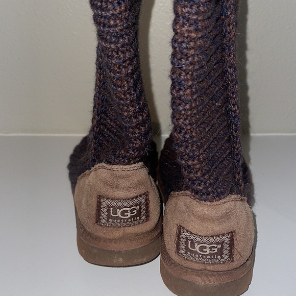 Sweater Knit Uggs Boots/Booties black/brown size 6 - Picture 11 of 16